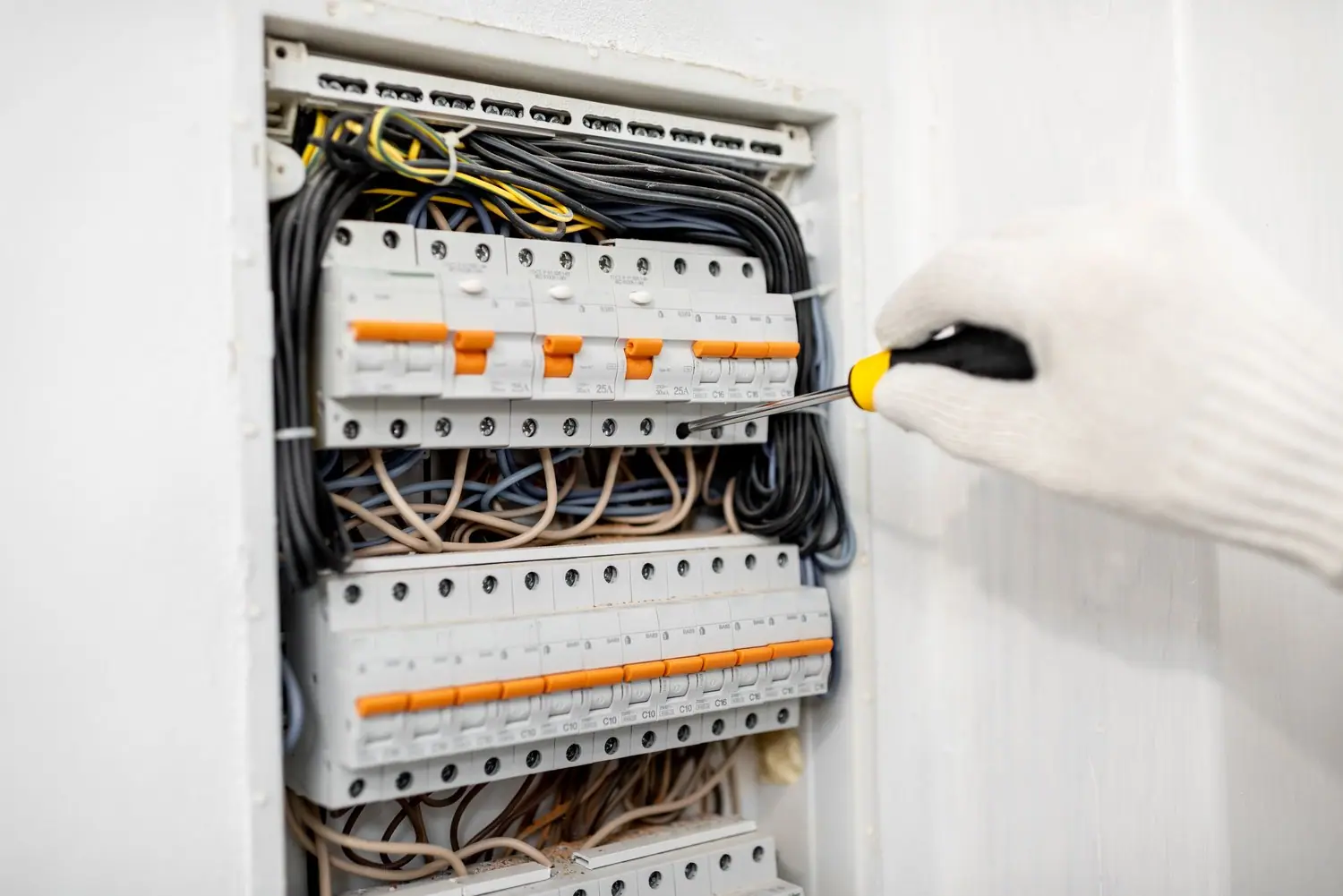Ile kosztuje inteligentna instalacja elektryczna?