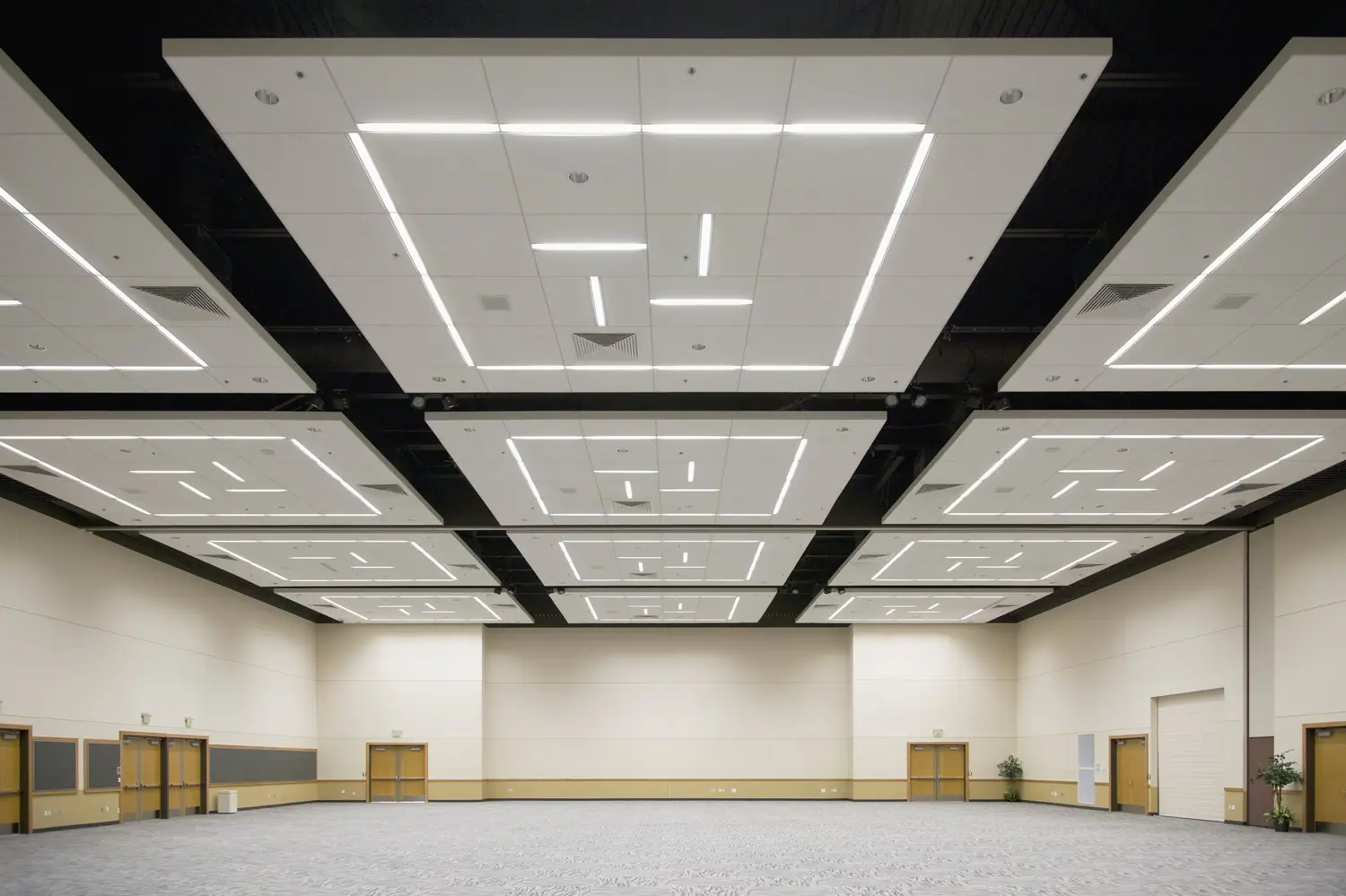 Profile LED do sufitów podwieszanych - rodzaje i zastosowanie